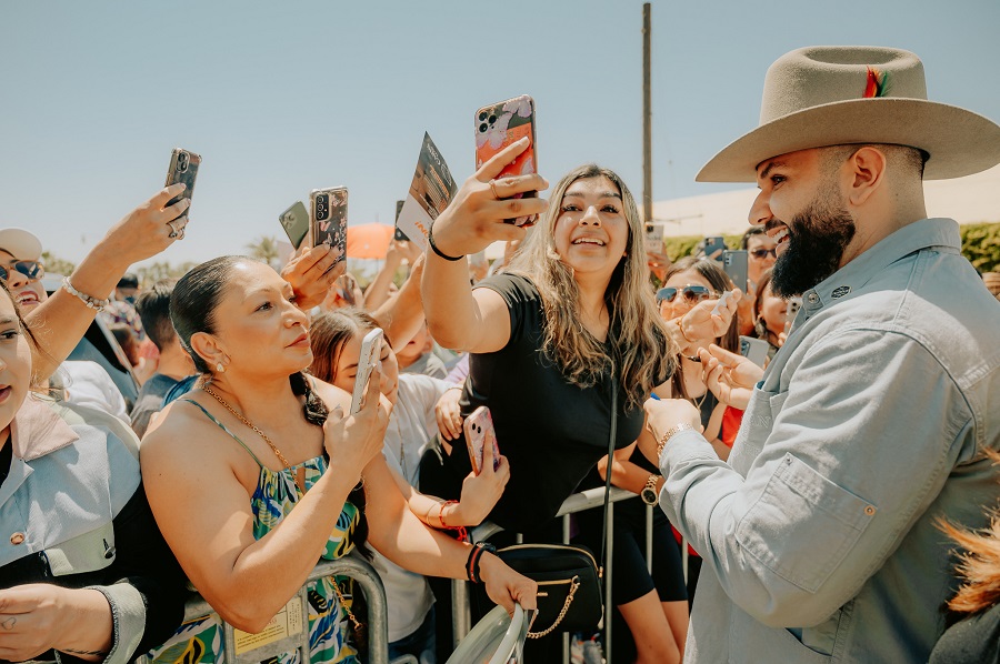 CARINLEONLLAVECOACHELLA2