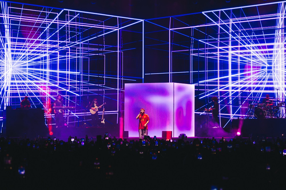 Paulo Londra comenzó su gira 2025 con doble sold out en España, explosión de hits y locura total